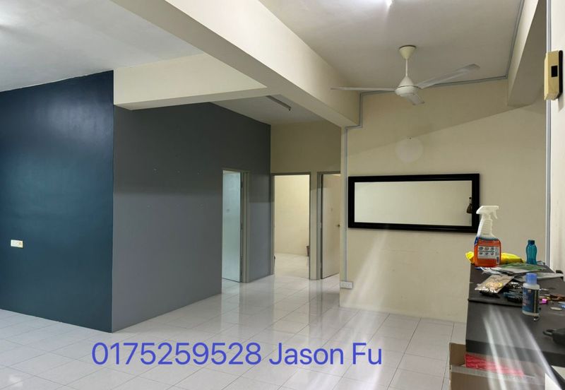 Capri Park Condominium For Rent