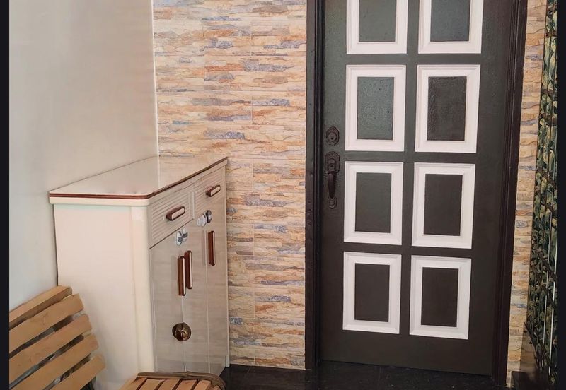 Greenlane Heights (Kingfisher Series)