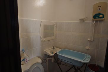 Greenlane Heights (Kingfisher Series)