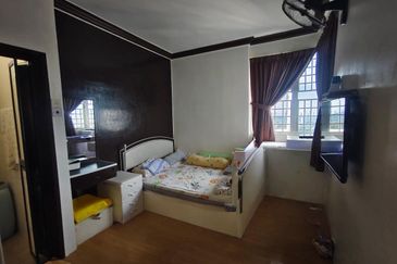 Greenlane Heights (Kingfisher Series)