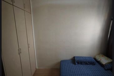 Greenlane Heights (Kingfisher Series)