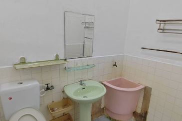 TAMAN PKNK BAKAR ARANG (CAHAYA)