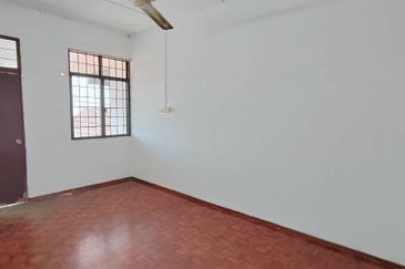 TAMAN PKNK BAKAR ARANG (CAHAYA)