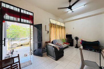 TAMAN SEJATI INDAH 3(B) 1