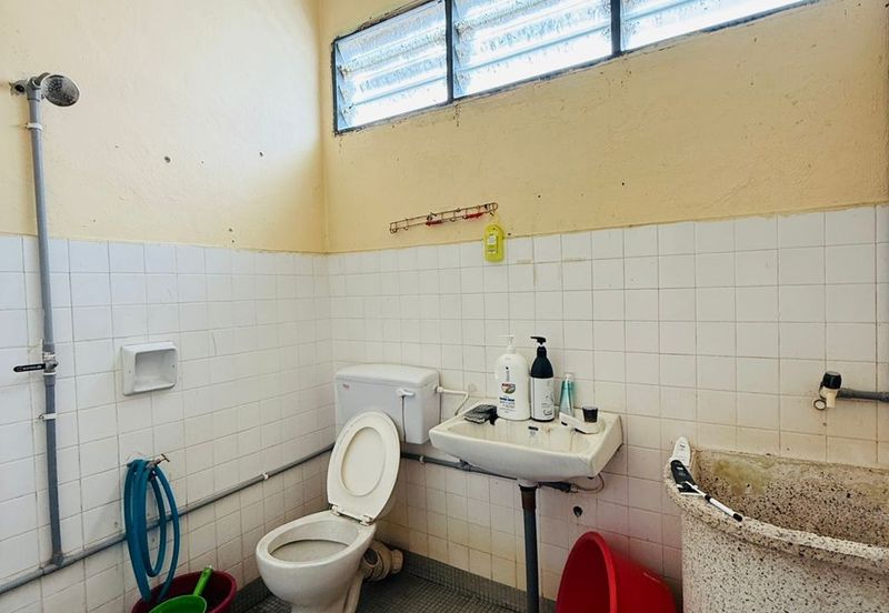 TAMAN SEJATI INDAH 3(B) 1