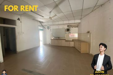 BANDAR AMANJAYA (ZON ANGGERIK)