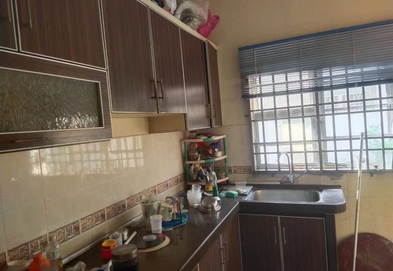 Bandar Laguna Merbok