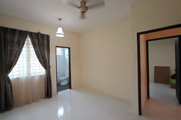 TAMAN PERMATA HILL PARK