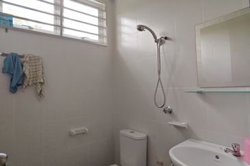 TAMAN PERMATA HILL PARK