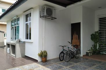 Sri Damai Bglo @ Bukit Rimau, 