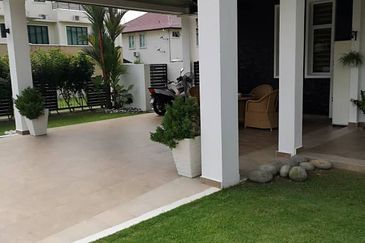 Sri Damai Bglo @ Bukit Rimau, 