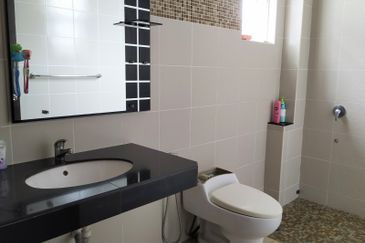 Sri Damai Bglo @ Bukit Rimau, 