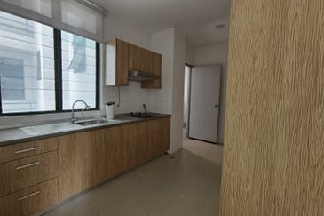 Alam Desa, Precinct 15