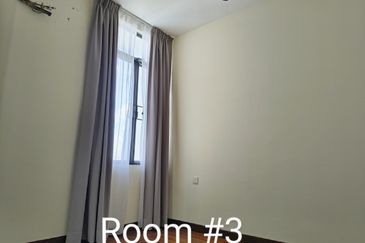 Alam Desa, Precinct 15