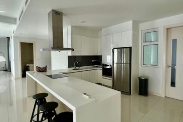 Arata @ Bukit Tunku, (Kenny Hills) 