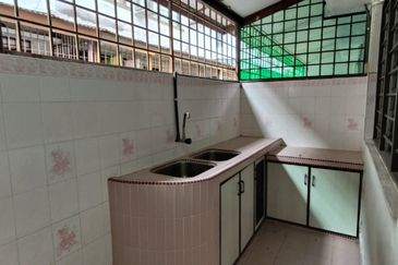 PASIR PUTIH/GUNUNG RAPAT