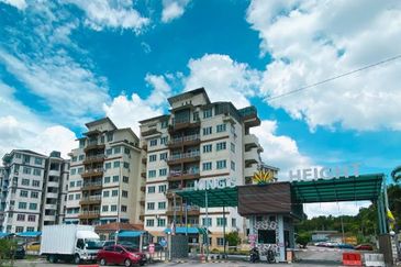 King's Height Apartment