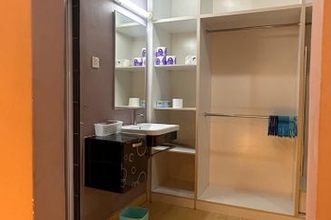 King's Height Apartment