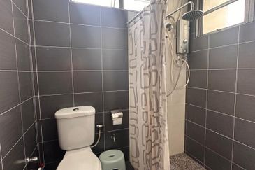 King's Height Apartment