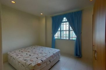 KONDOMINIUM DAMAIPURI