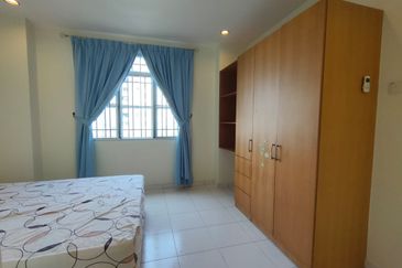 KONDOMINIUM DAMAIPURI