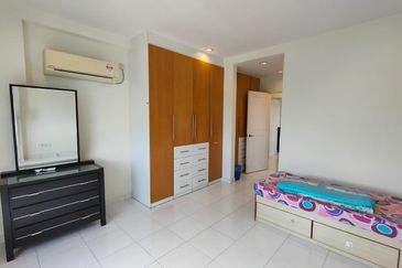 KONDOMINIUM DAMAIPURI