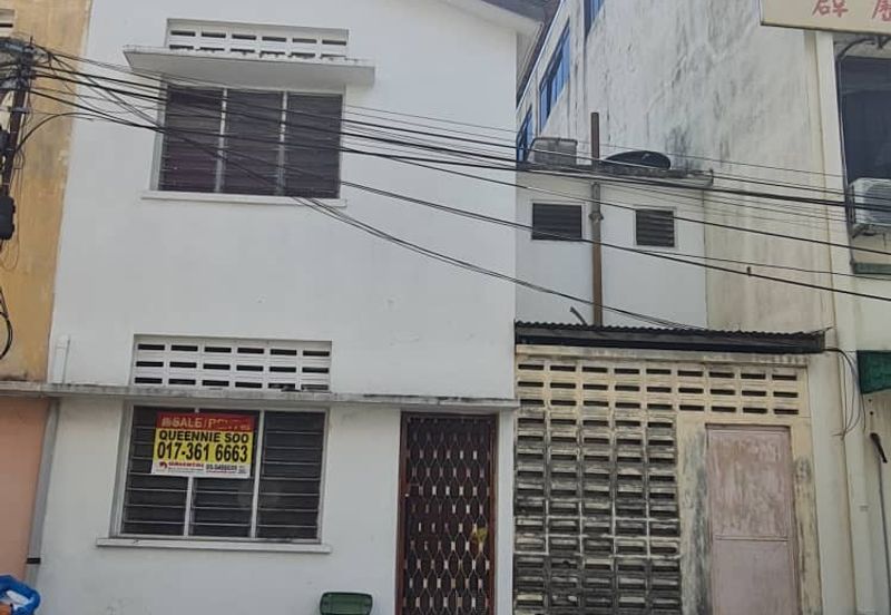 Jalan Pasir Puteh, Station 18