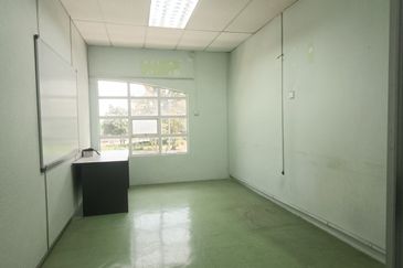 Ipoh Permai 1st floor Shop Lot For Rent 