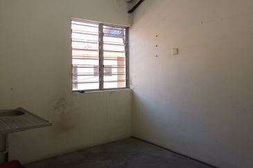 Ipoh Permai 1st floor Shop Lot For Rent 