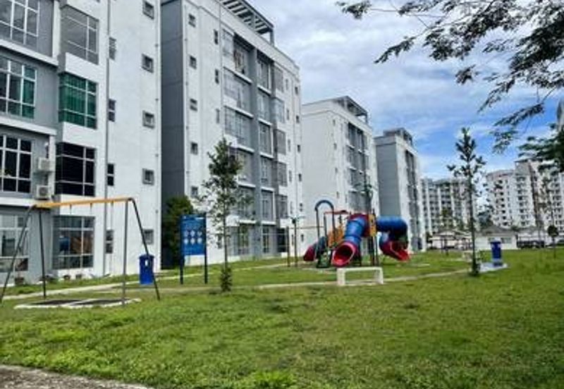 CASA RESIDENCES, CHEMOR