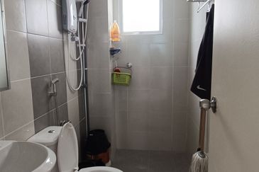 CASA RESIDENCES, CHEMOR