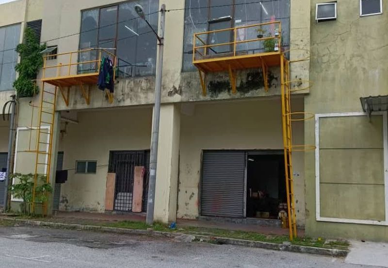 Bercham Double Storey Shop For Sale 