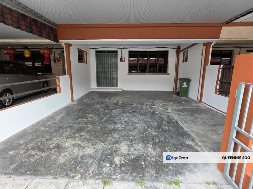 Menglembu Double Storey House For Rent , Perak, Ipoh