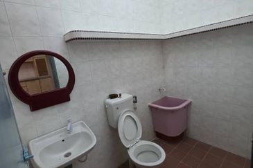 Taman Keledang Emas ( Buntong )