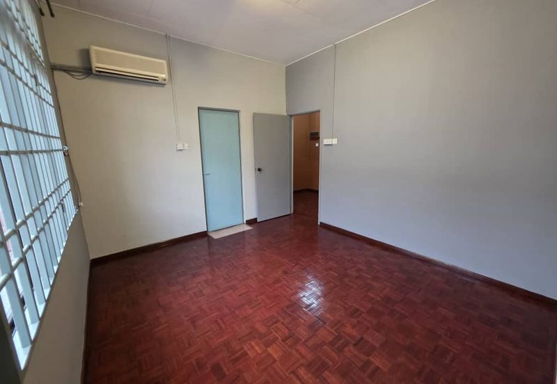 Taman Keledang Emas ( Buntong )