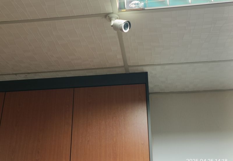 Nice Renovation Ground Floor Shop Lot For Rent 