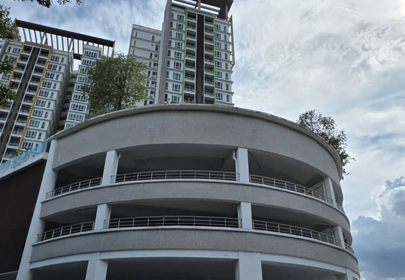 D'Festivo Residences