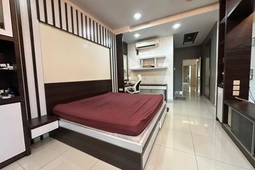 TAMAN MERU DESA PARK