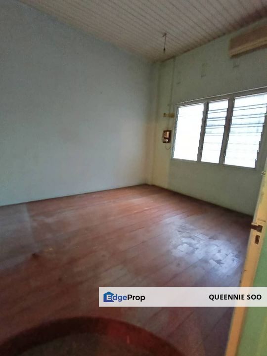 Under Market Value Single Story Terrace House For Sale , Perak, Ipoh