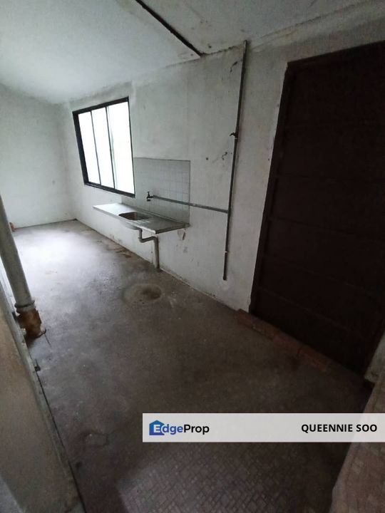 Under Market Value Single Story Terrace House For Sale , Perak, Ipoh