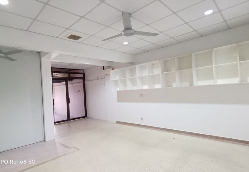 Jalan Kampar Nice First Floor Shop For Rent 