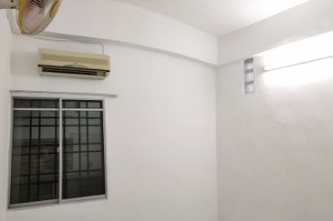 LE COURTS DESA TAMBUN