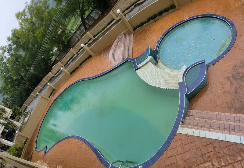 LE COURTS DESA TAMBUN