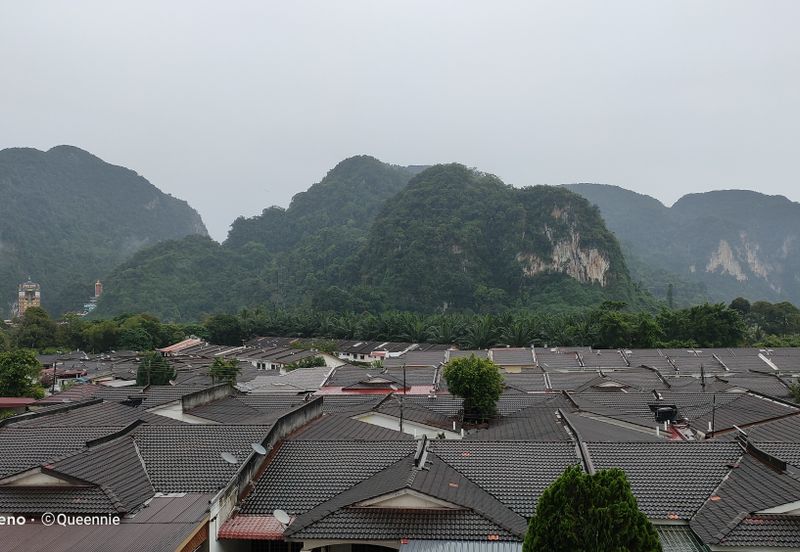 LE COURTS DESA TAMBUN