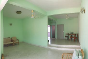 TAMAN BINTANG (MOONLIGHT)