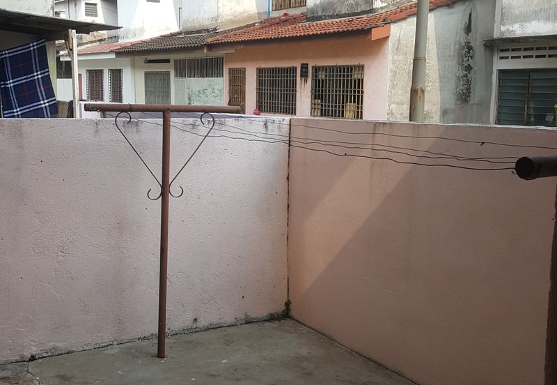 TAMAN BINTANG (MOONLIGHT)