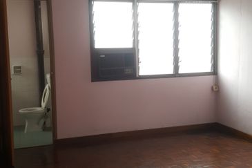 TAMAN BINTANG (MOONLIGHT)