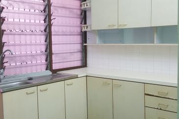 TAMAN BINTANG (MOONLIGHT)