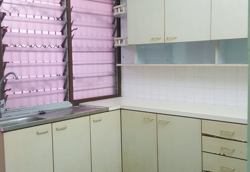 TAMAN BINTANG (MOONLIGHT)