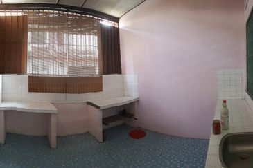 TAMAN BINTANG (MOONLIGHT)